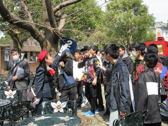 H30-syuugaku-guraba-.JPG